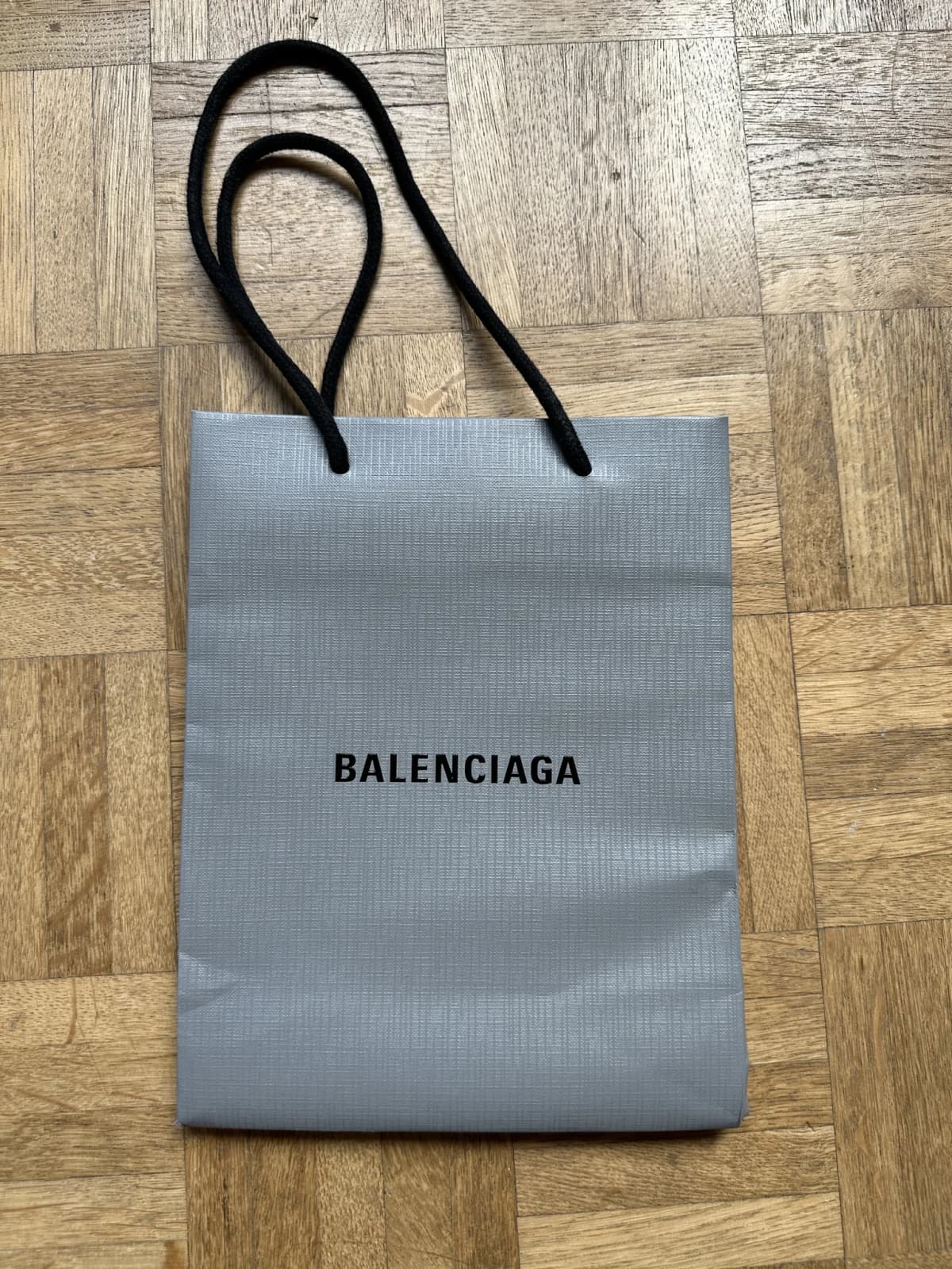 Balenciaga Logo Beanie — photo 7