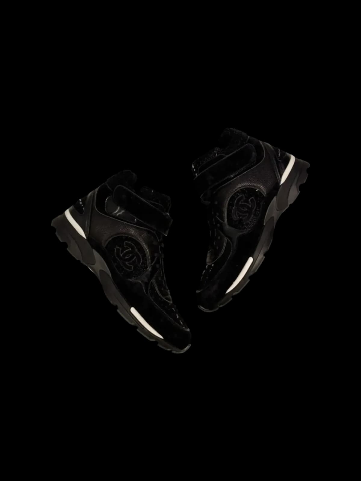 Chanel 18B Tweed High-Top Sneakers — photo 1