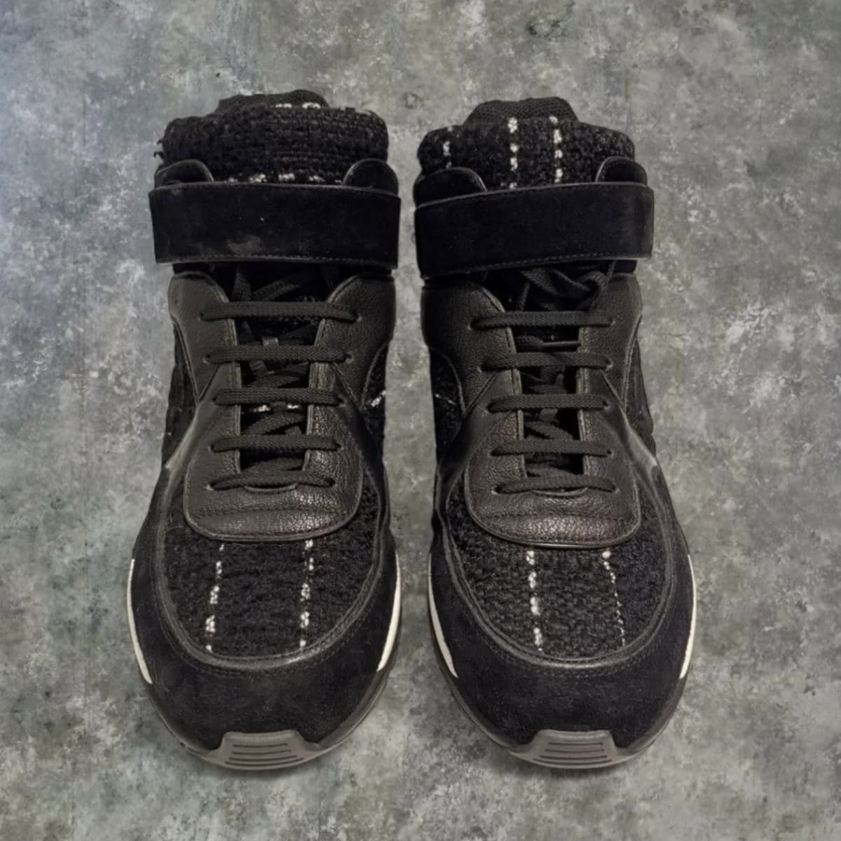 Chanel 18B Tweed High-Top Sneakers — photo 3