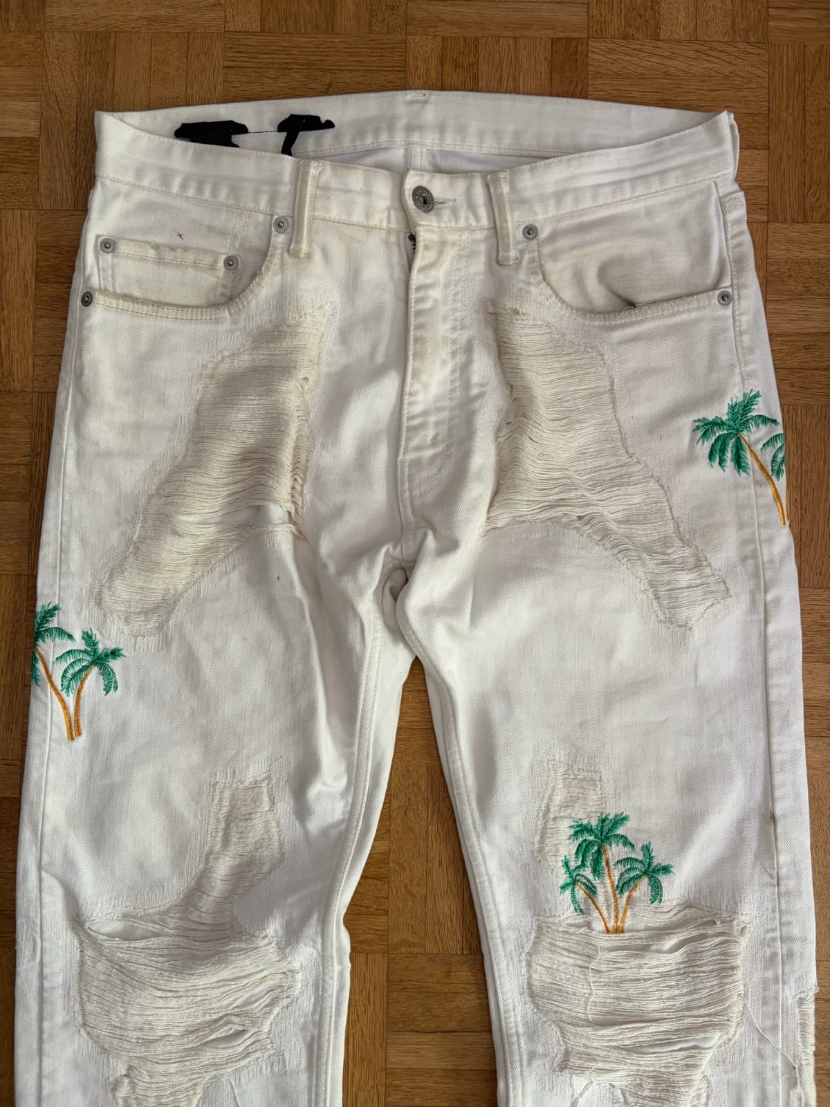Vlone SS18 Palm Tree Runway Jeans — photo 4